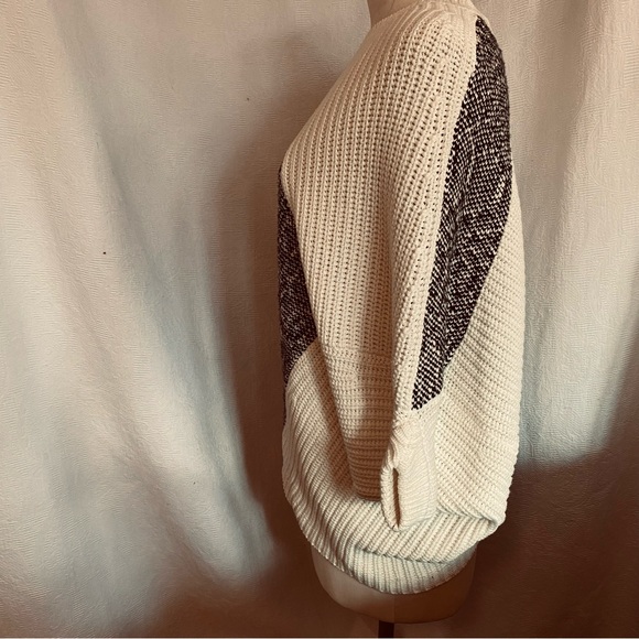 Maje M/L  cape/cocoon/ poncho sweater black/off white - Picture 2 of 7